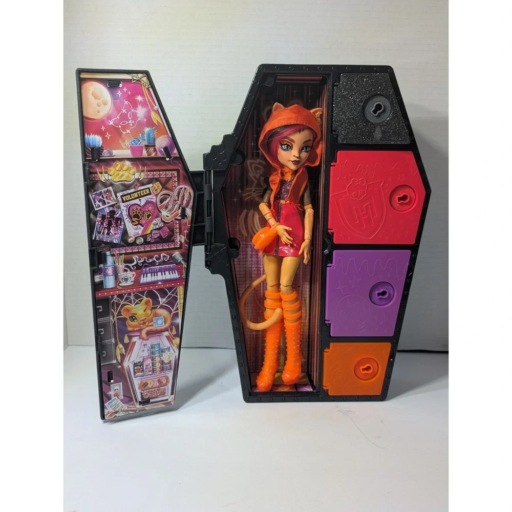 Monster High Skulltimate Secrets Neon Frights Toralei Stripe G3 Doll 2023 Mattel